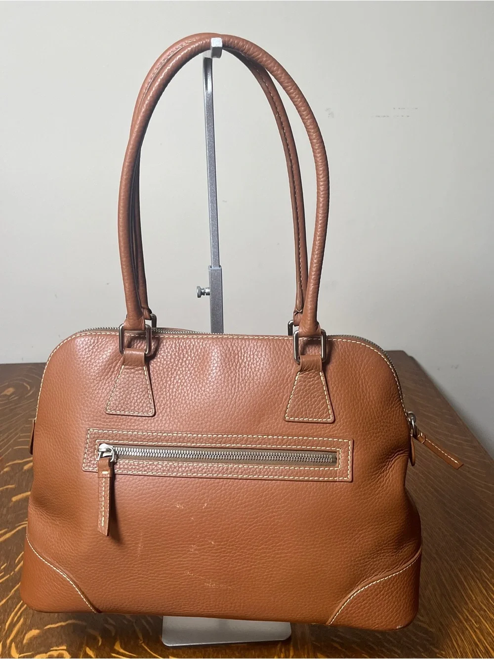Dooney & Bourke Brown Pebbled Leather Dome Satchel Shoulder Bag NWOT.